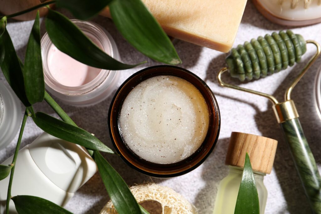 Atmosphère douce et maîtrisée dans un boudoir de beauté expert